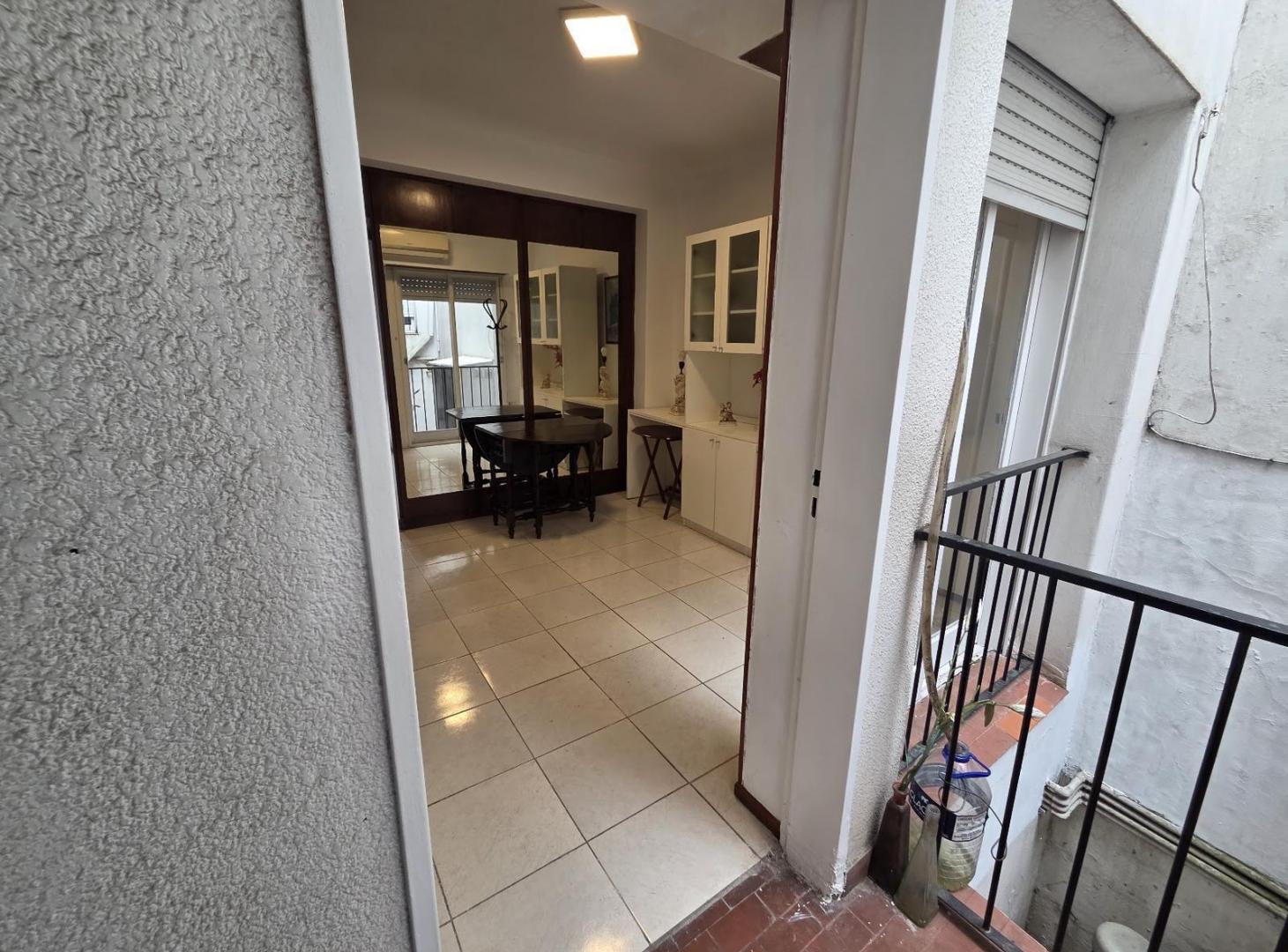 Foto de Venta Departamento dos ambientes en Vicente Lopez a pasos de la Estación, imagen 4