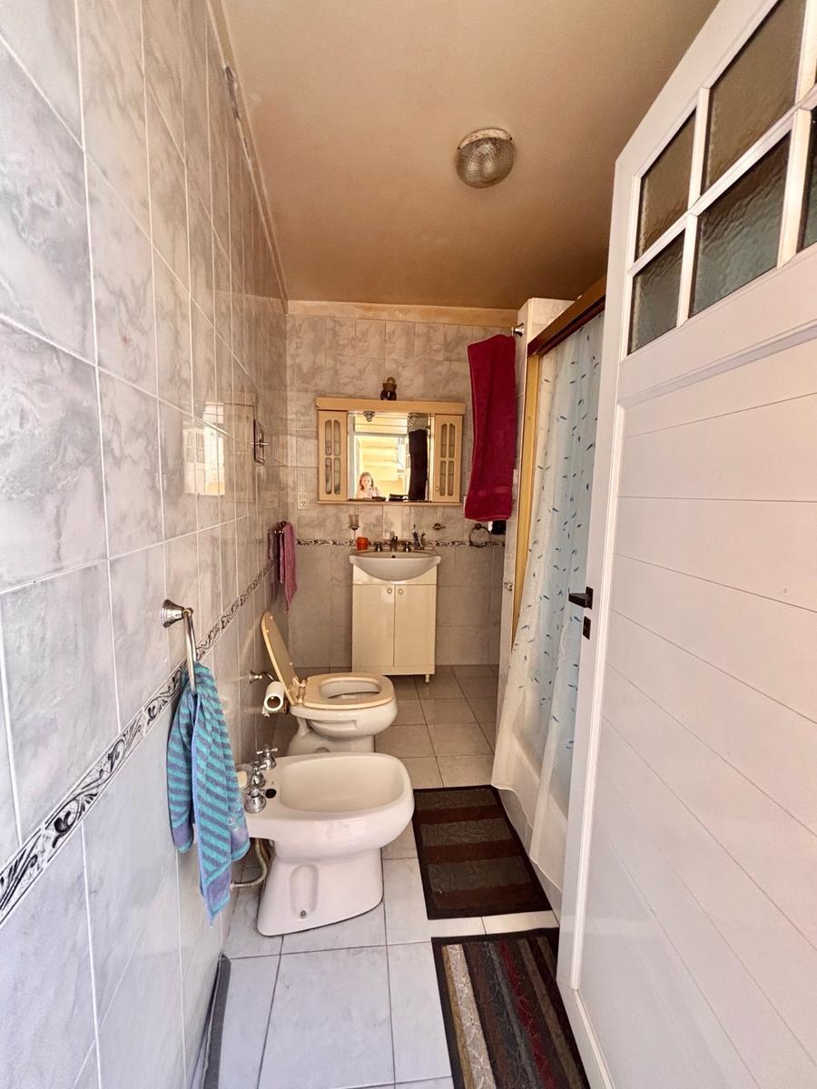 Casa en Venta Boedo 8 Ambientes 8.66x22.21 Muy Buen Estado 3