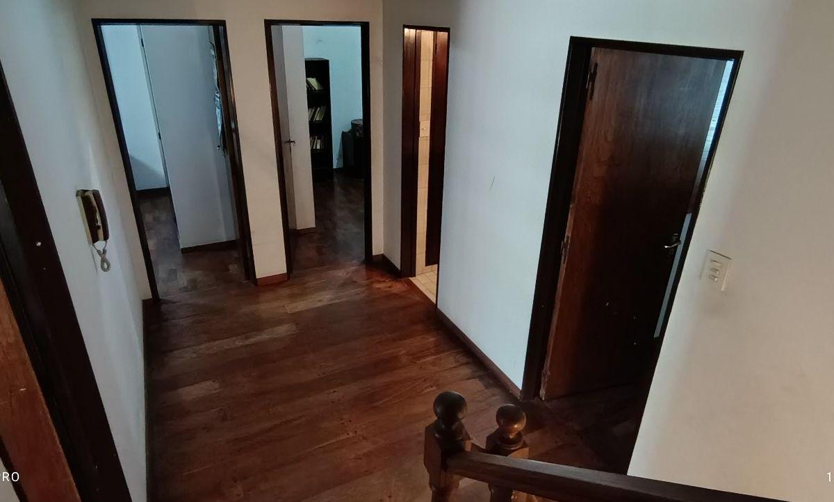 Casa en Venta 5 Ambientes de Categoria con Garage Para 2 Vehiculos, Parque, Pileta, Parrilla, Altill 2