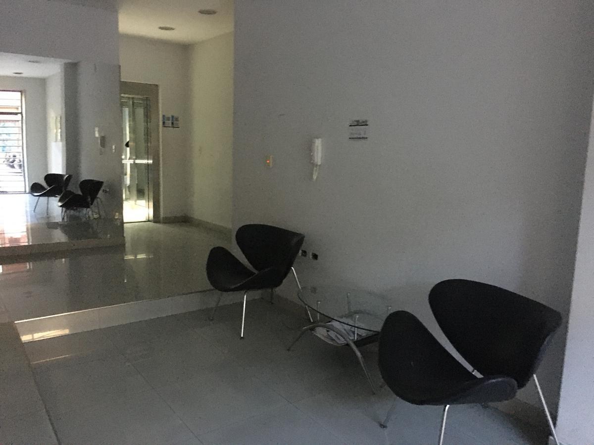 Foto de Departamento monoambiente a estrenar con balcón y cochera, imagen 3