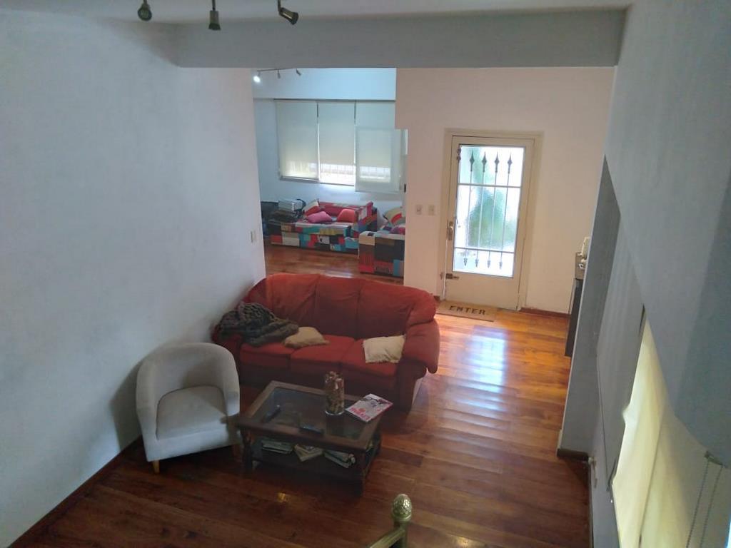 Foto de Excelente casa de 6 ambientes. Mercedes al 4900, imagen 3