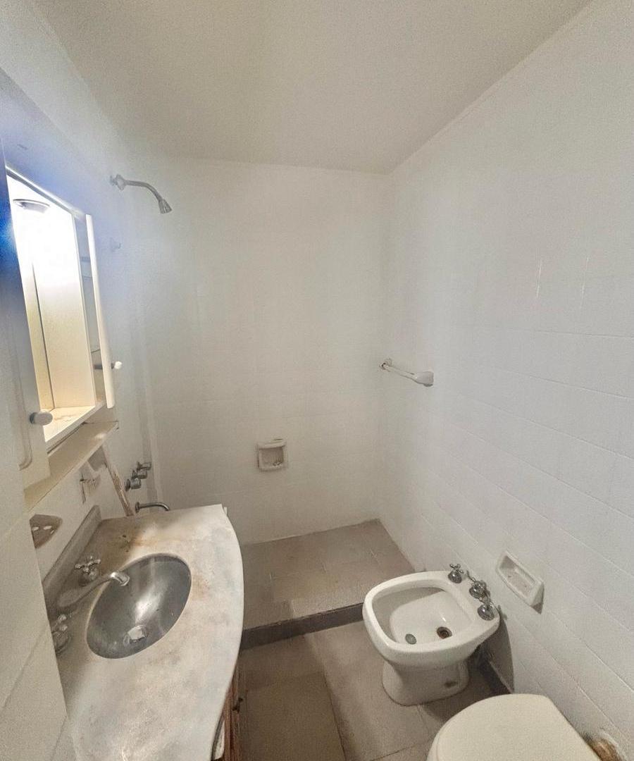 Foto de Departamento en venta Flores 3 amb con dependencia, imagen 5