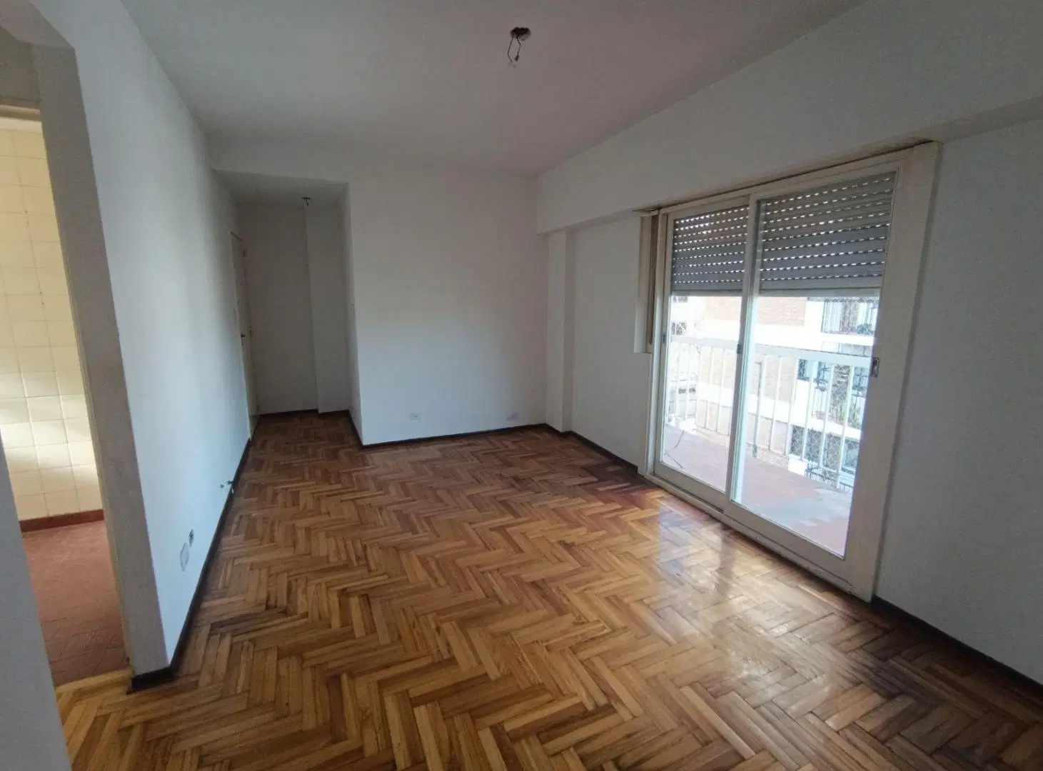 Departamento 2 ambientes frente balcon Alquiler en Flores 3