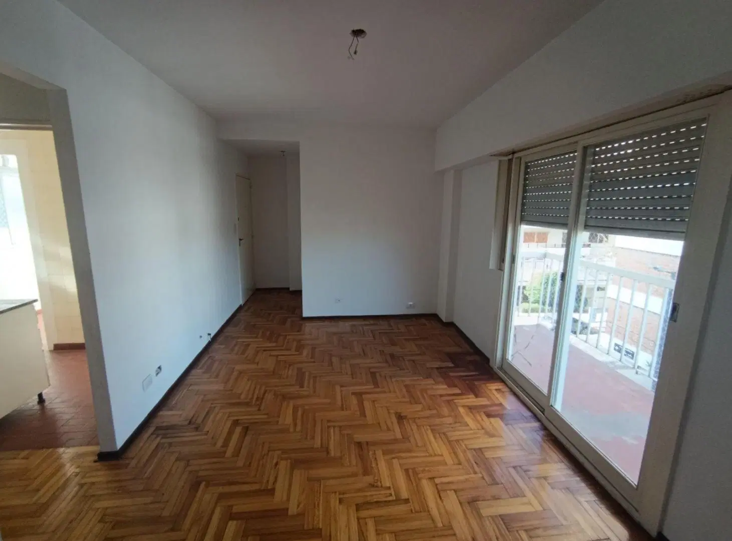 Departamento 2 ambientes frente balcon Alquiler en Flores 4