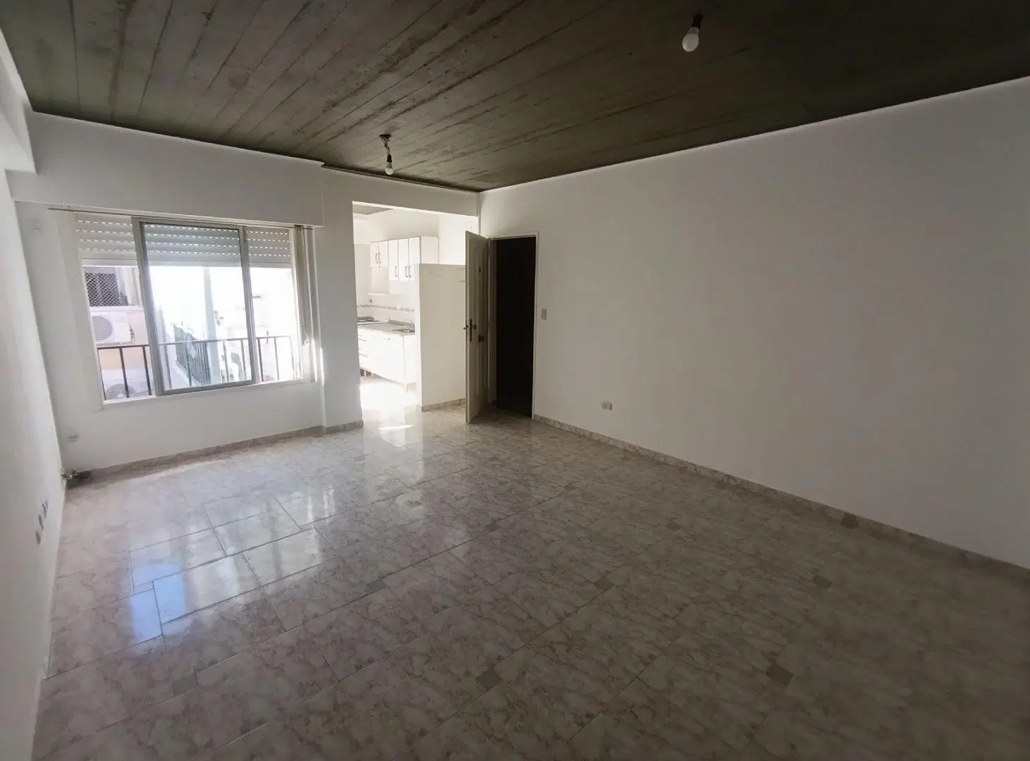 Departamento VENTA dos ambientes balcon lavadero Quirno 70 Flores 2