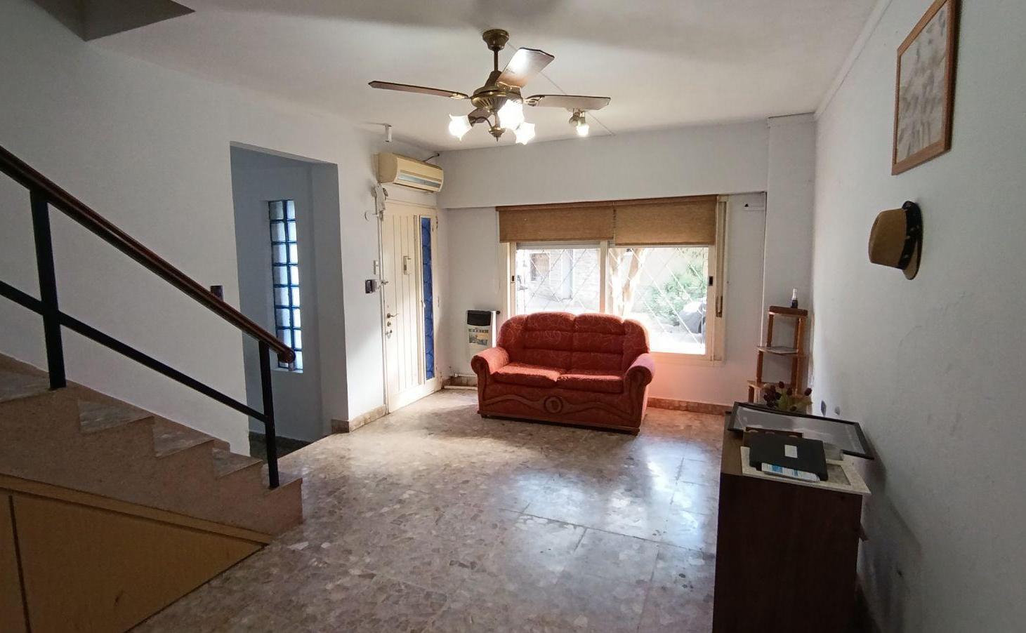 Foto de PH en venta 4 ambientes Liniers entrada independiente quincho parrilla, imagen 5