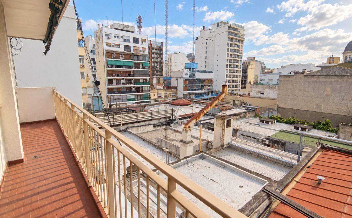 Foto de Departamento en venta Membrillar 33 Flores 3 ambientes con dependencia, imagen 2