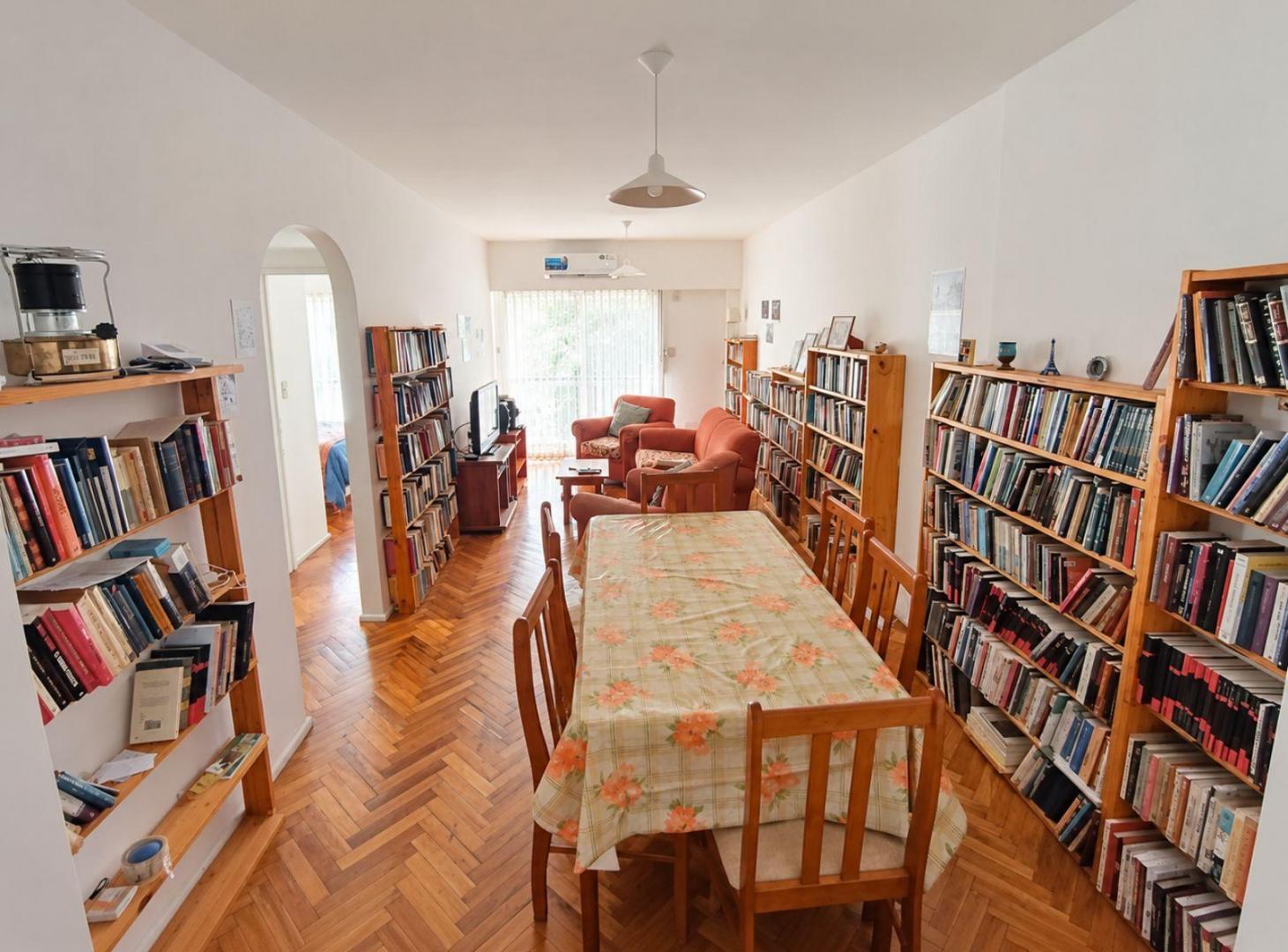 Foto de Departamento 3 1/2 ambientes y frente balcón apto profesional baulera a, imagen 2