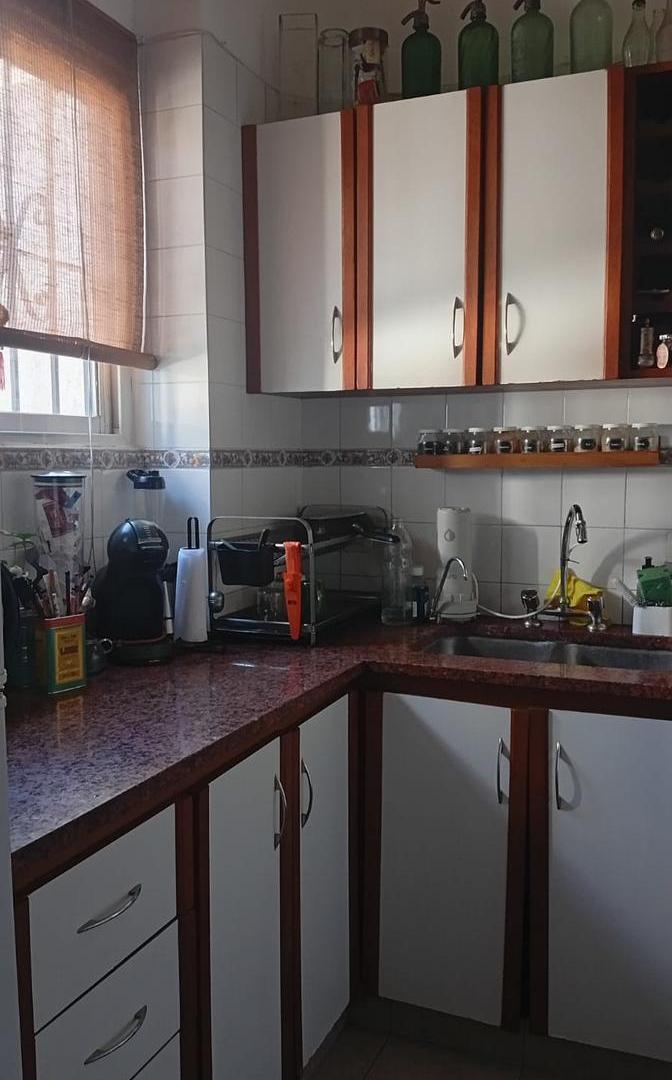 Foto de PH VENTA SIN EXPENSAS 5 AMBIENTES PRIMER PISO FLORES, imagen 5