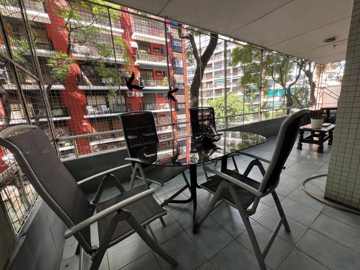 PISO VENTA CABALLITO 4 AMBIENTES DEPENDENCIA BALCON CON COCHERA FIJA