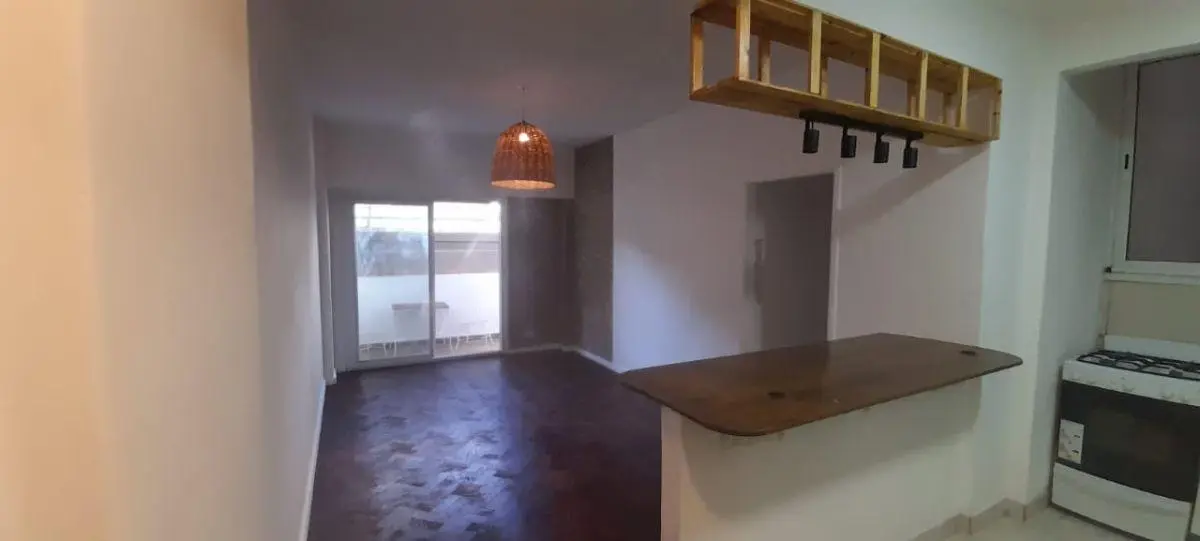 ALQUILER DEPARTAMENTO 3 AMBIENTES AL CONTRAFRENTE CON BALCON 4