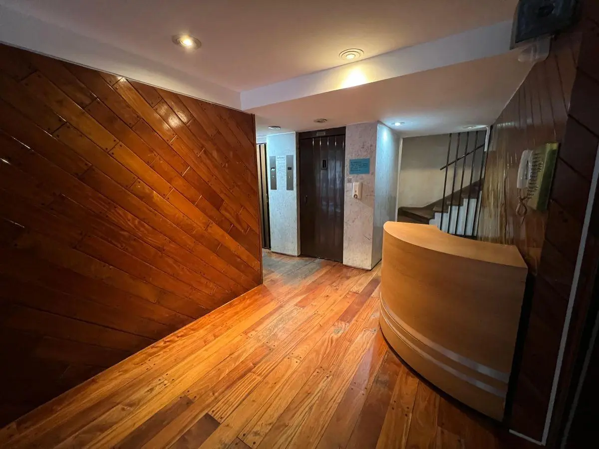 VENTA DEPARTAMENTO 5 AMBIENTES ALMAGRO COCHERA BALCON APTO PROFESIONAL 4