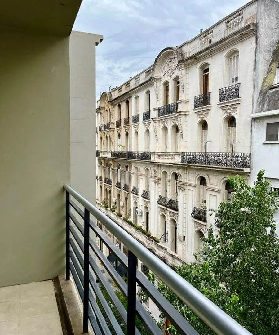VENTA MONOAMBIENTE MONSERRAT APTO CREDITO FRENTE BALCON BAJAS EXPENSAS 2