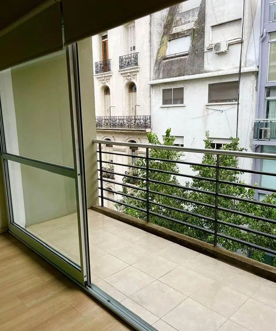 VENTA MONOAMBIENTE MONSERRAT APTO CREDITO FRENTE BALCON BAJAS EXPENSAS 4