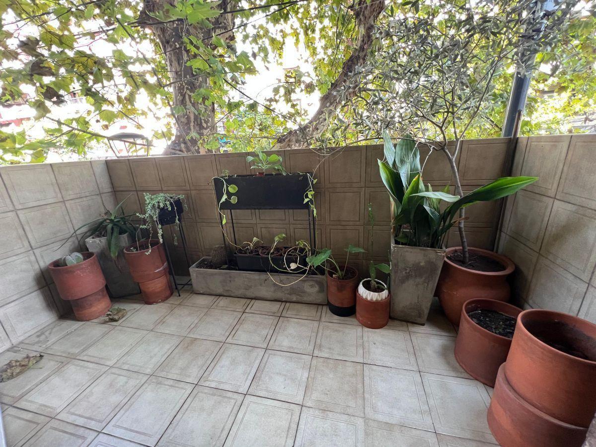 Foto de VENTA DEPARTAMENTO 5 AMBIENTES ALMAGRO COCHERA BALCON APTO PROFESIONAL, imagen 3