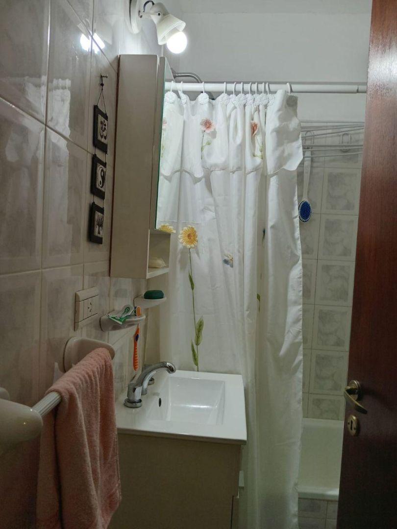 Foto de VENTA 2 AMBIENTES FLORES SIN ASCENSOR, imagen 3