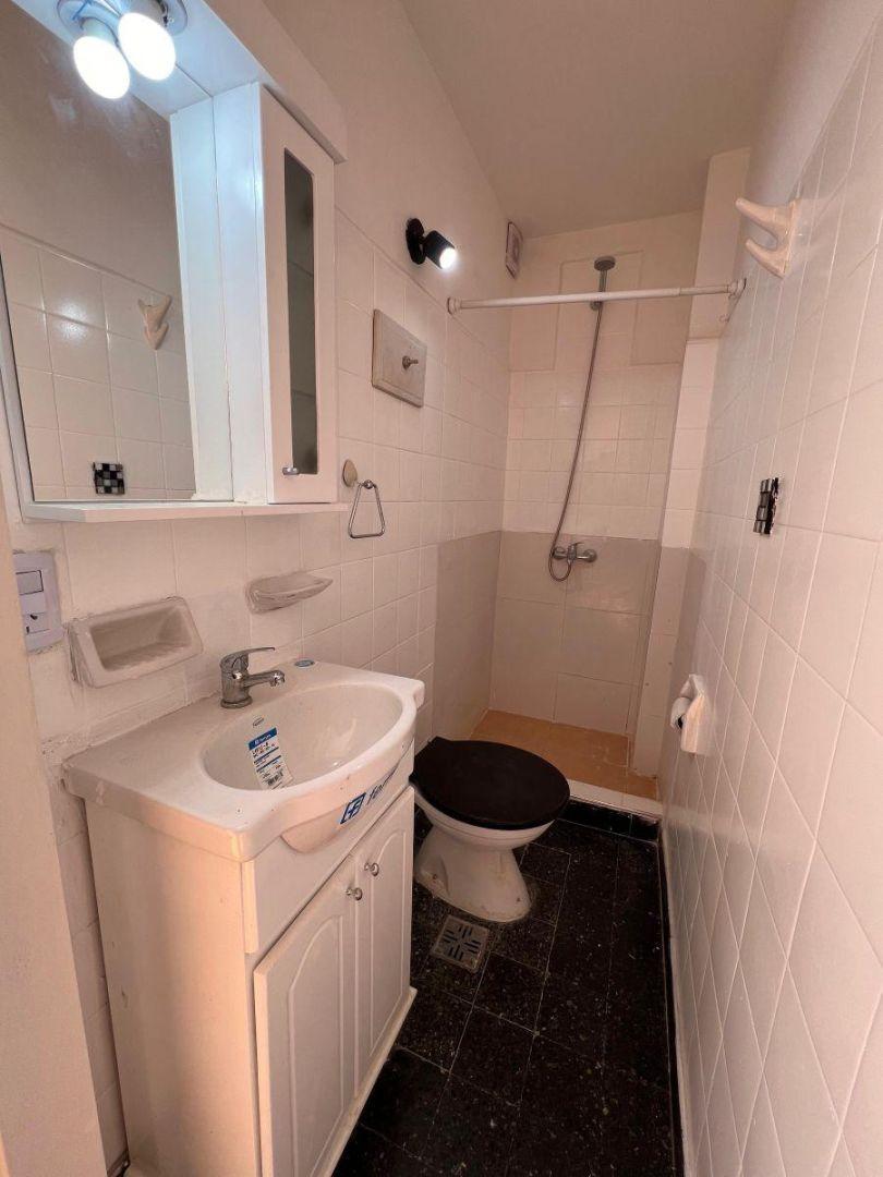 Foto de MONOAMBIENTE VENTA BALCON ALMAGRO APTO CREDITO, imagen 3