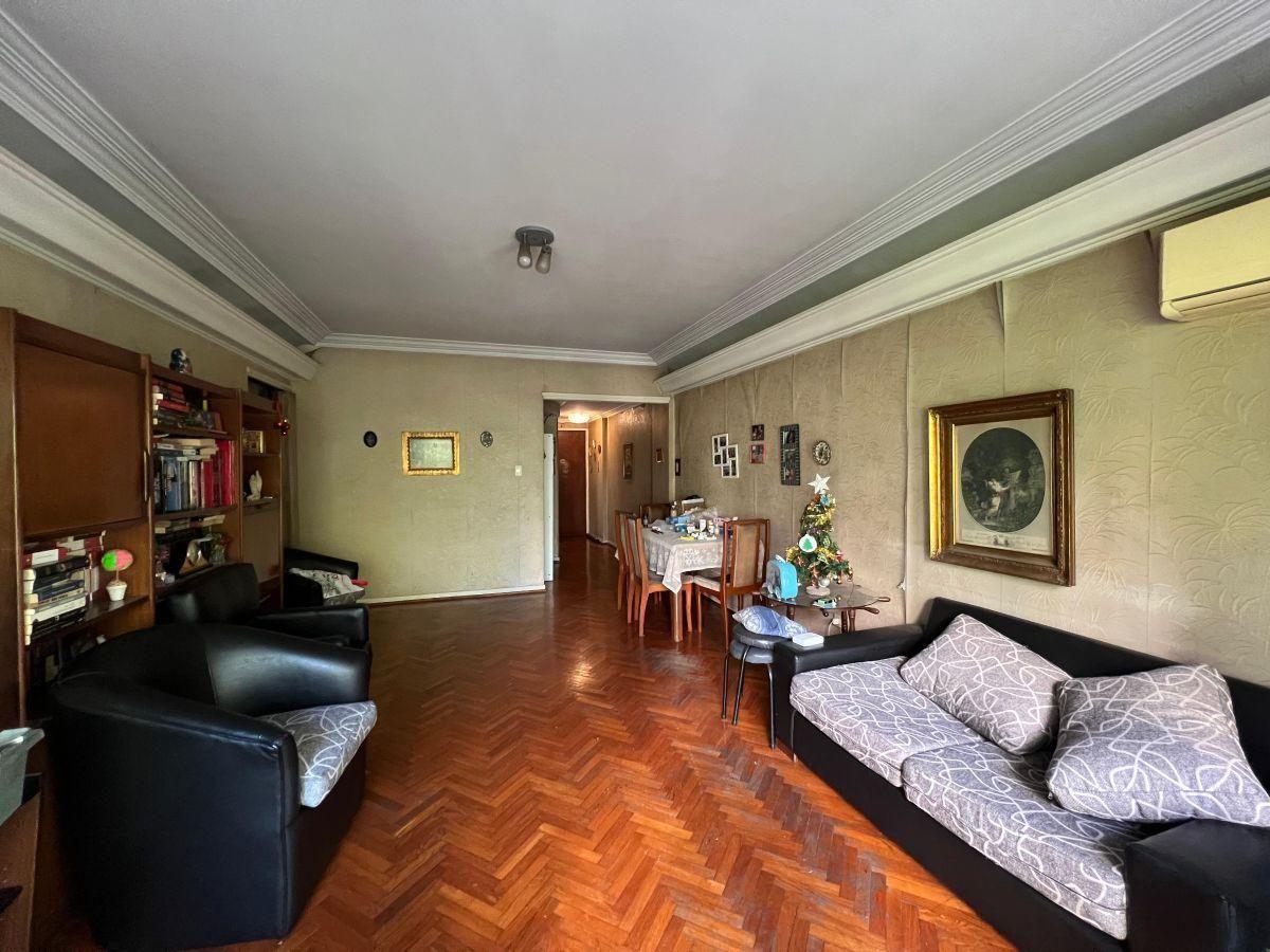 Foto de ALMAGRO VENTA 4 AMBIENTES FRENTE AV. CORRIENTES, imagen 2