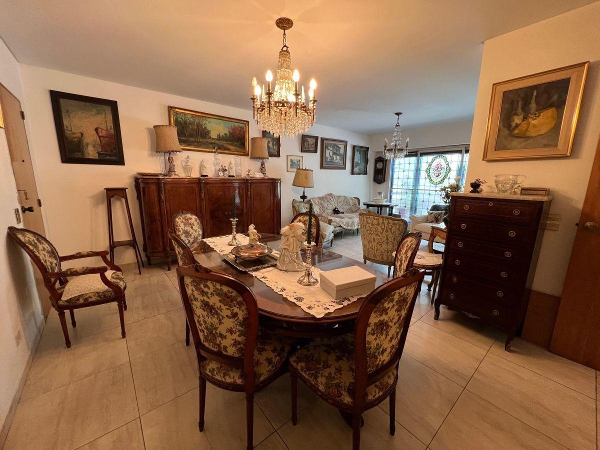 Foto de VENTA DEPARTAMENTO SEMIPISO CABALLITO 4 AMBIENTES COCHERA FRENTE BALCON, imagen 4