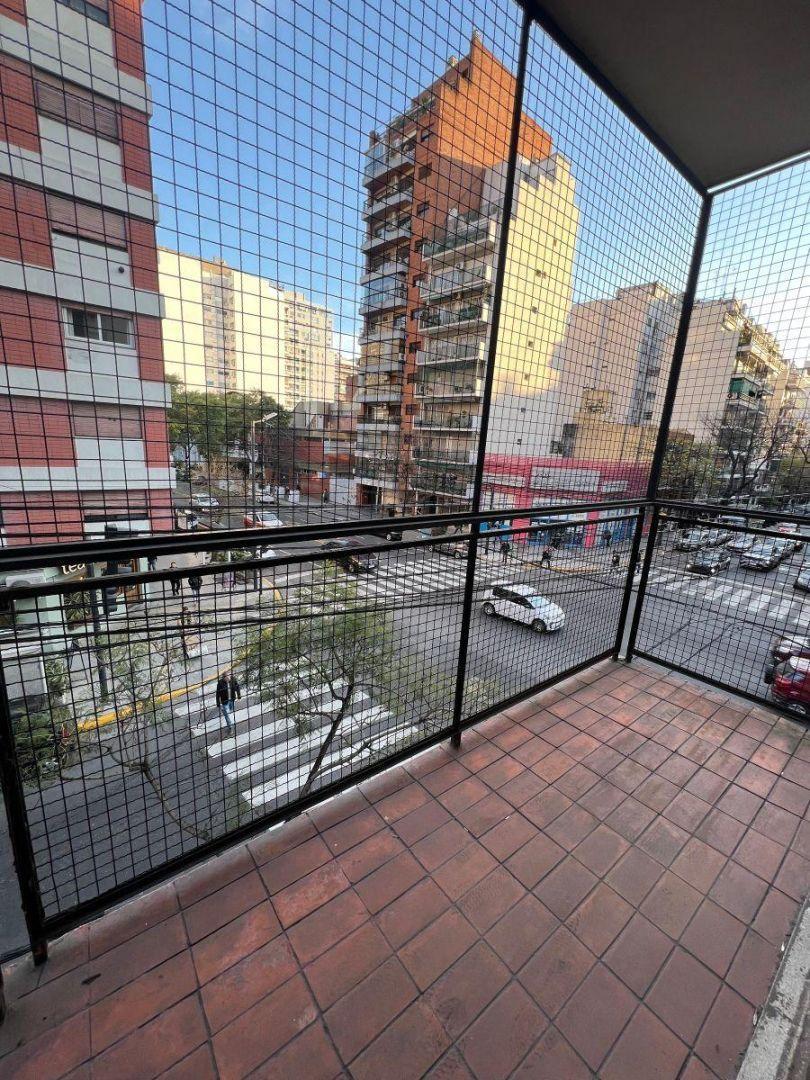 Foto de VENTA 2 AMBIENTES CABALLITO APTO CREDITO BALCON FRENTE, imagen 2