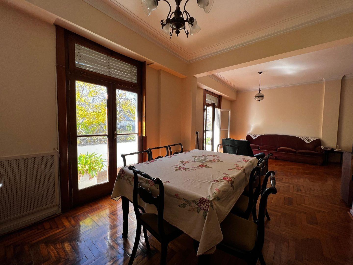 Foto de VENTA DEPARTAMENTO 6 AMBIENTES CON DEPENDENCIA CABALLITO TERRAZA BALCON, imagen 3