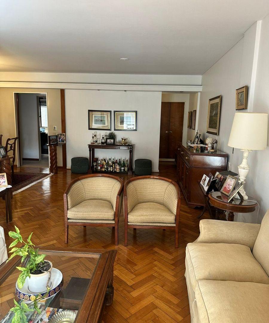 Foto de Venta Excelente Departamento 5 Ambientes c Dependencia, Cochera y, imagen 5