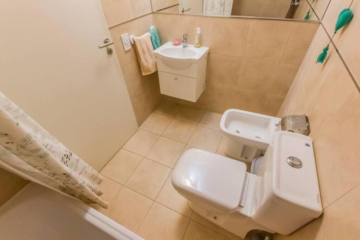 Foto de Departamento monoambiente en venta en Villa Crespo. Balcón y amenities., imagen 2