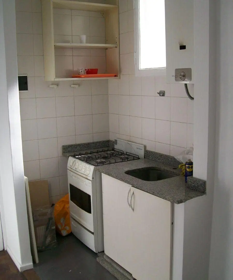 Hermoso monoambiente con cocina y baño completo en Recoleta! 3