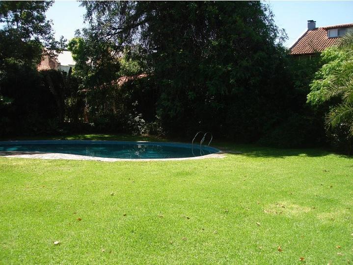 Oportunidad. Casa en Venta en Punta Chica. Muy Linda. 2