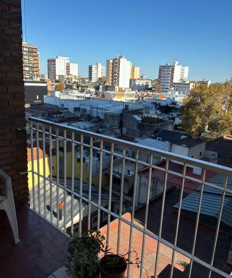 Excelente Departamento de 132m2 a dos pasos del Centro de Martinez 3