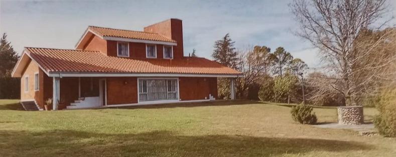Estupenda Propiedad en Centro Villa Gral Belgrano con 4 Has Terreno. 4
