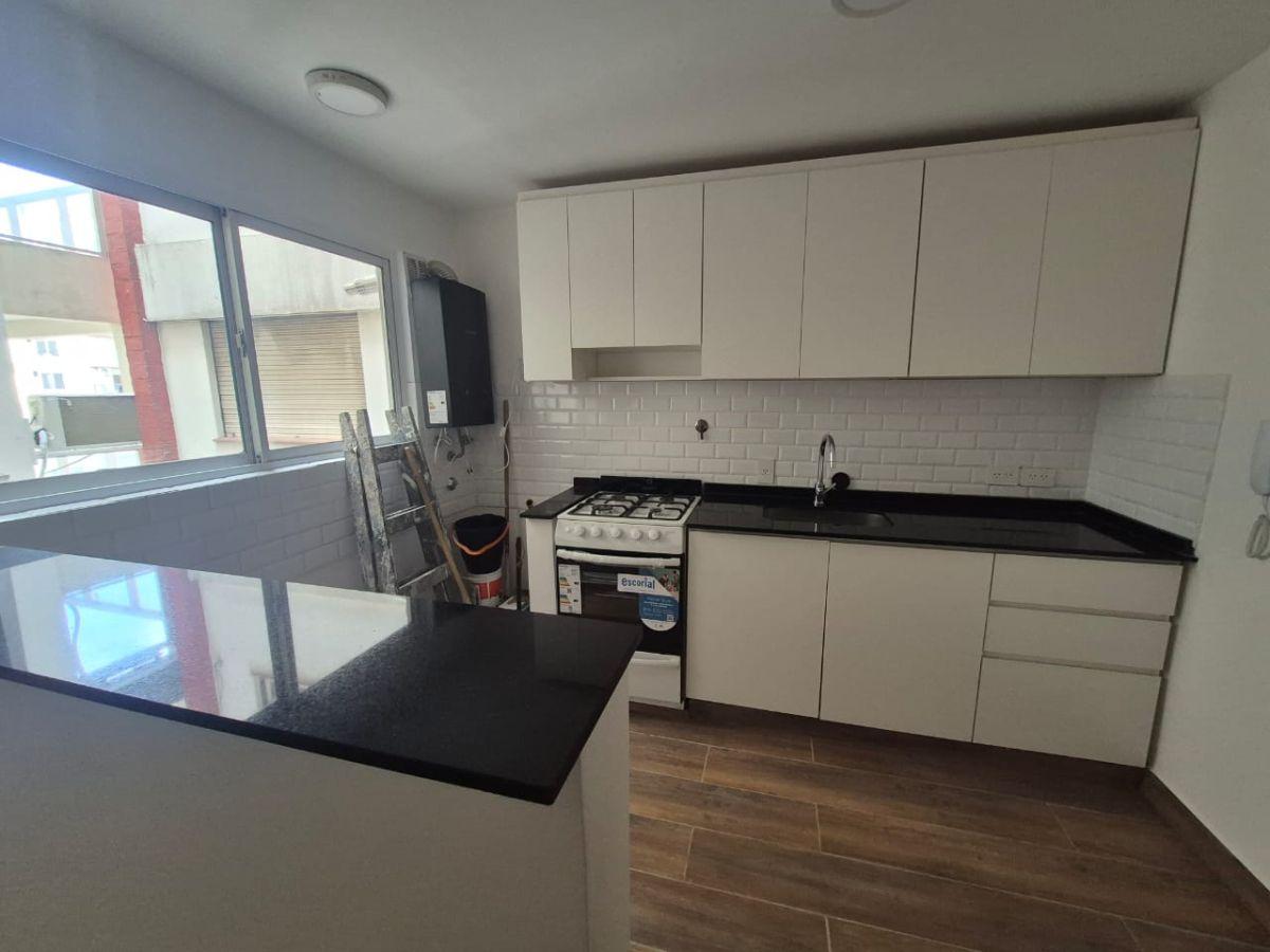 Foto de TODO A NUEVO!! IMPECABLE DOS AMBIENTES SEGURIDAD BAJAS EXPENSAS, imagen 2