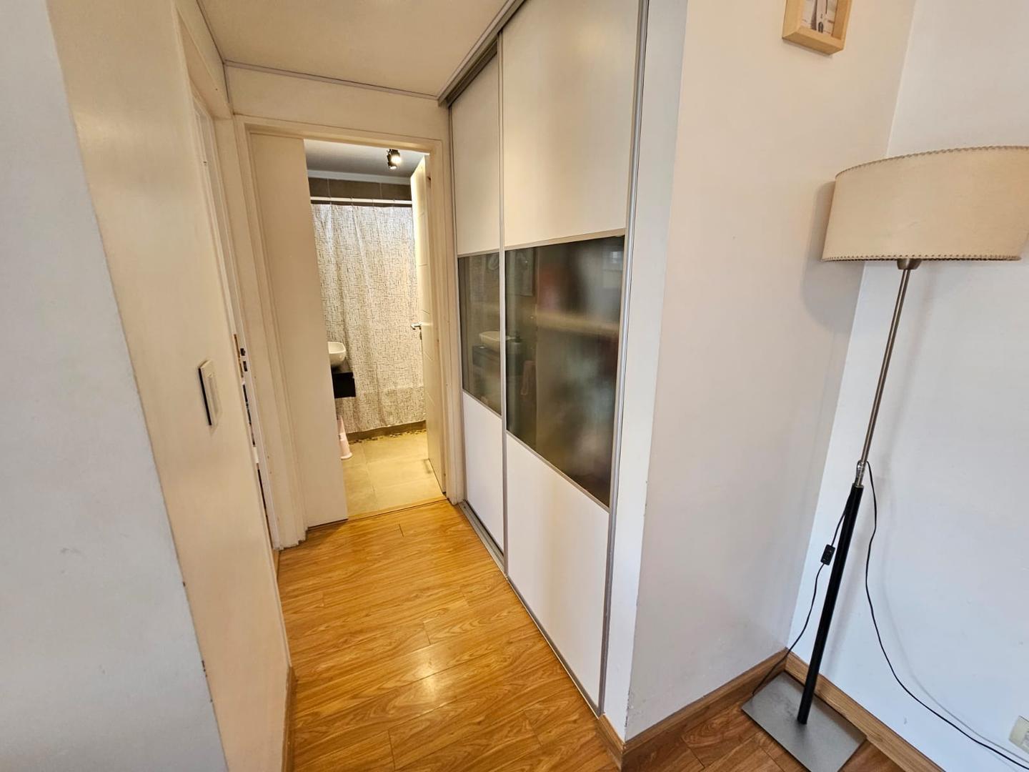 Foto de Venta 2 Ambientes con Gran Balcón, Parrilla Propia y Cochera, imagen 5