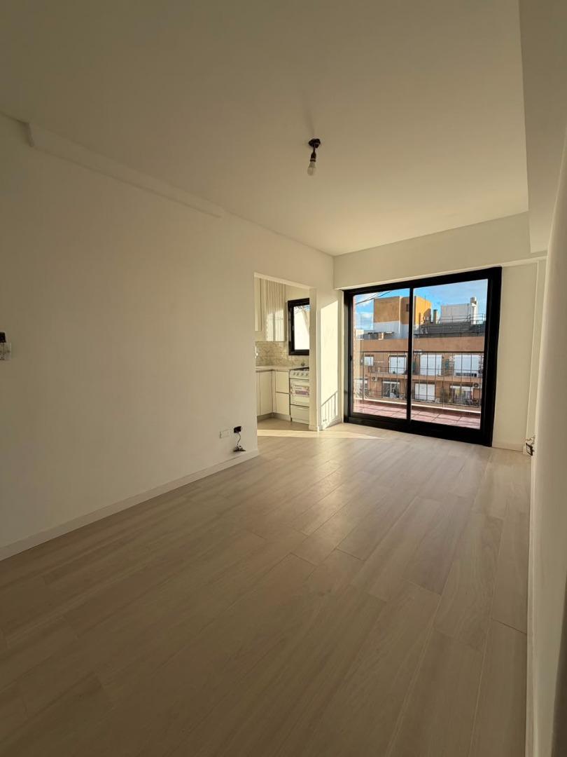 Foto de Venta 2 amb en Chacarita con Balcon terraza,Vista abierta, imagen 1