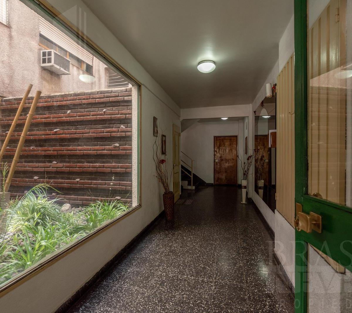 3 Ambientes, Dos Balcones 5