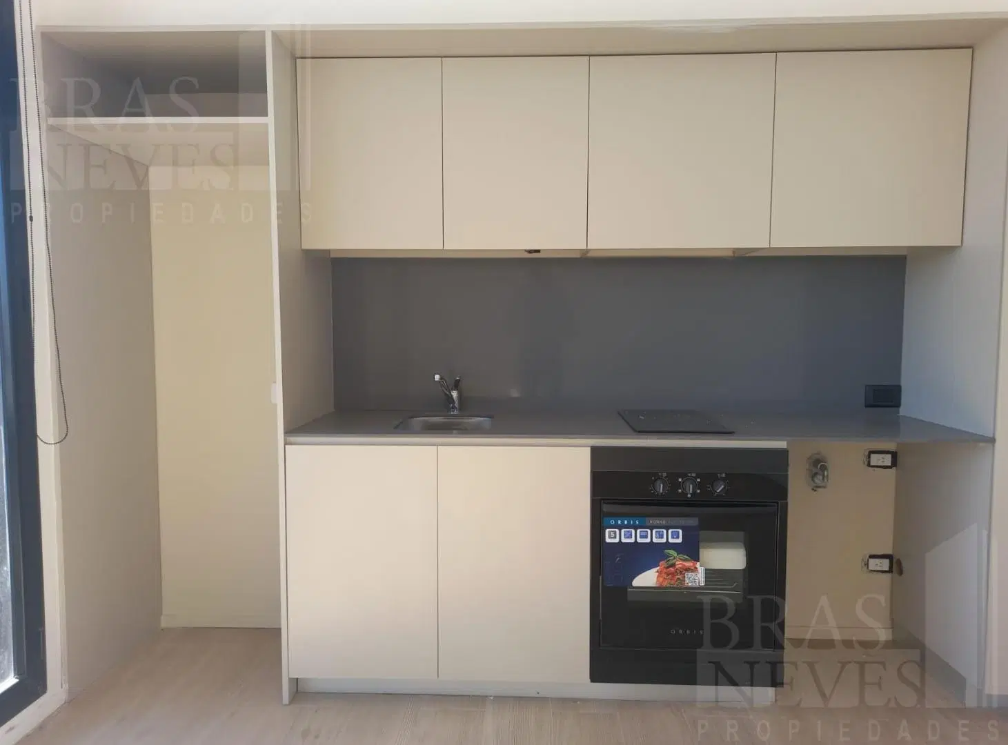 Monoambiente CON COCHERA ** amenities 4