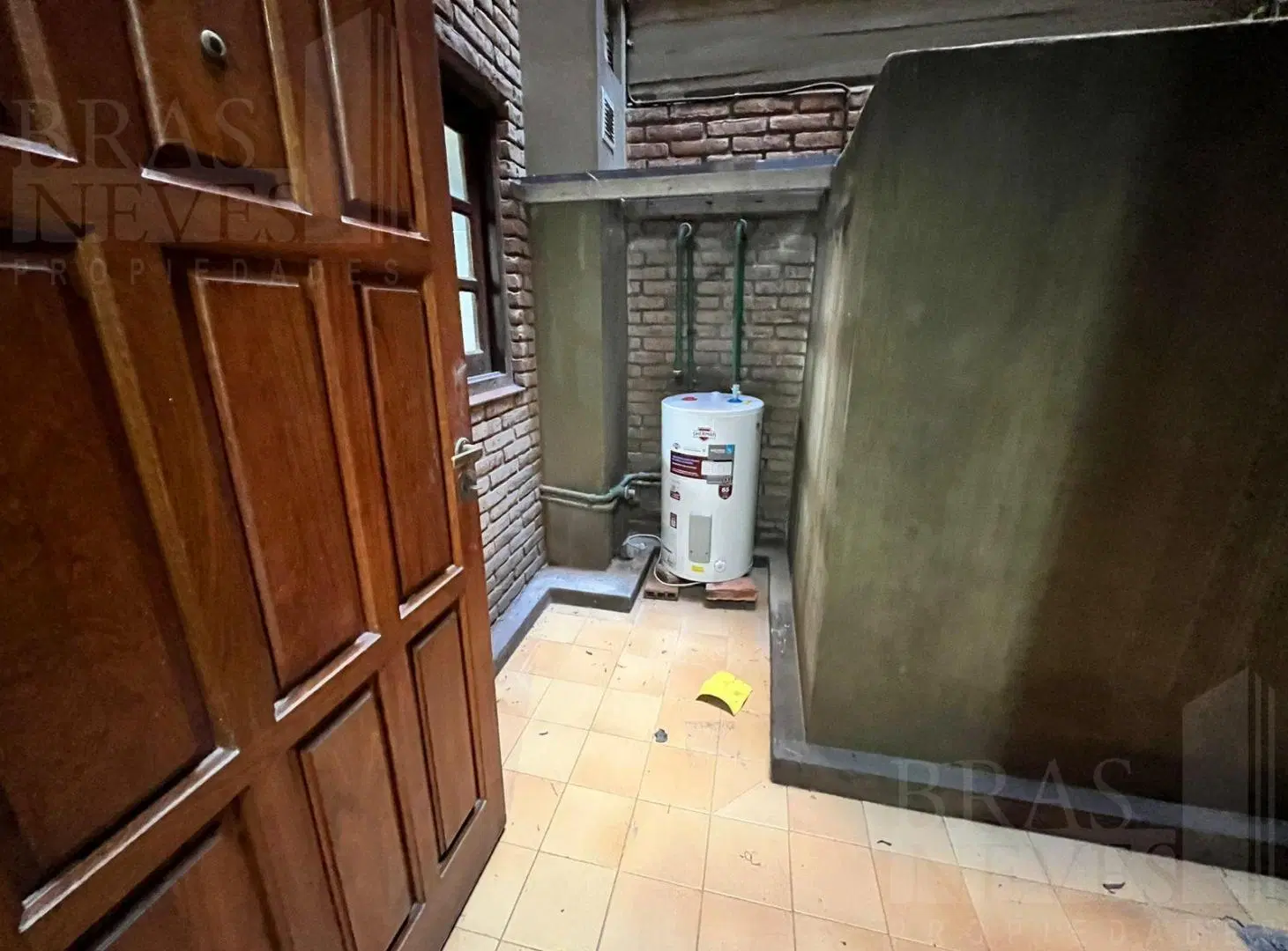 3 ambientes a una cuadra de Maipú 1