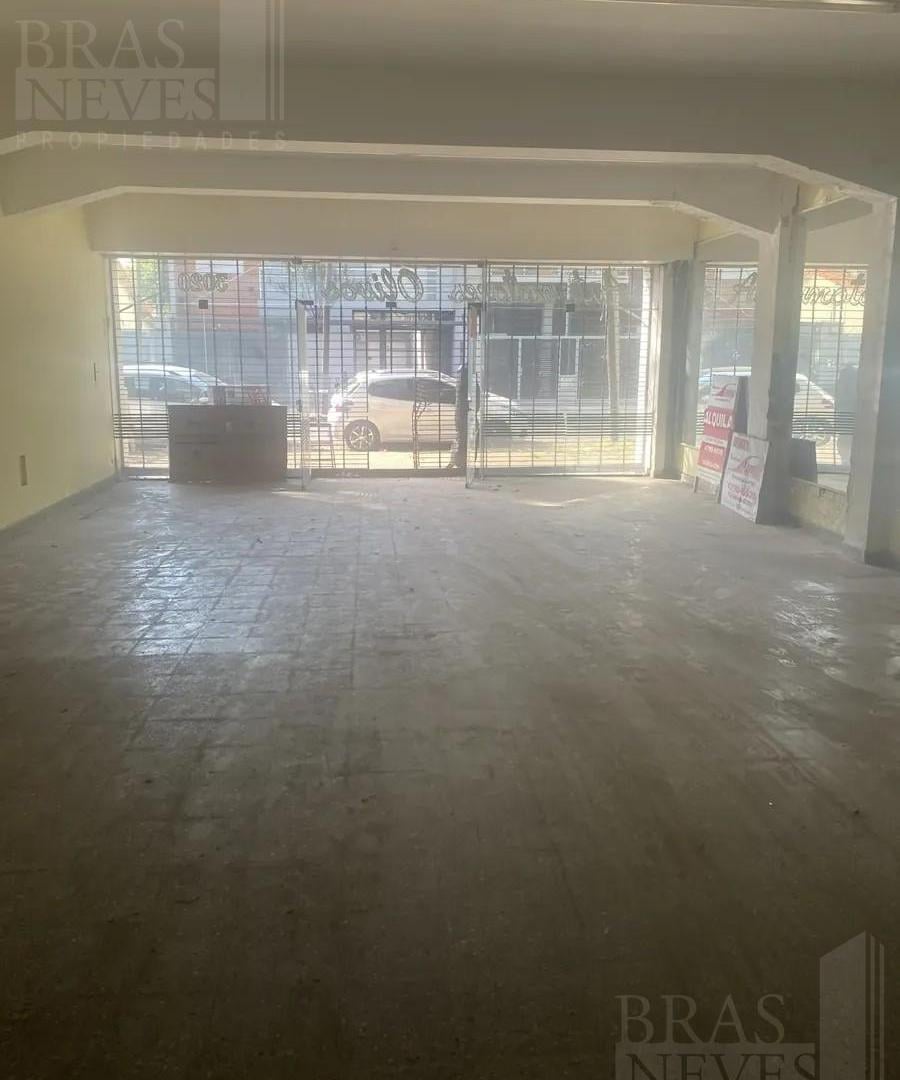 Foto de Oportunidad Local comercial en Olivos-Golf, imagen 3