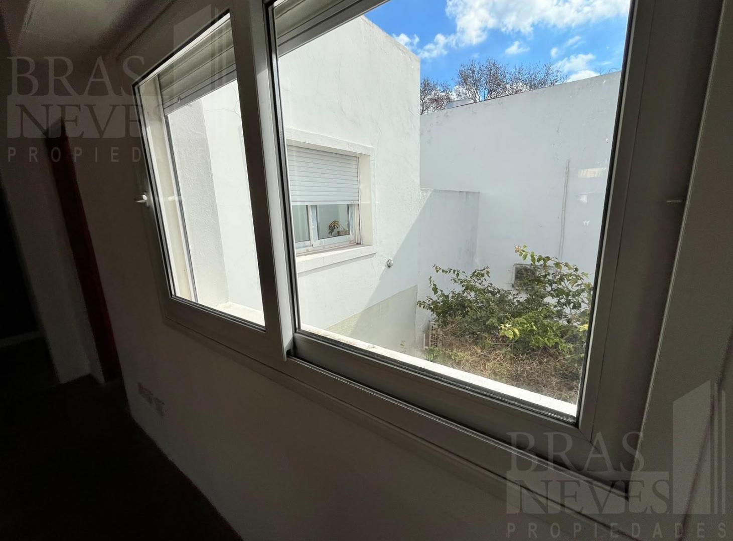 Foto de PH 2 amb. espacio de escritorio y 2 patios, imagen 5