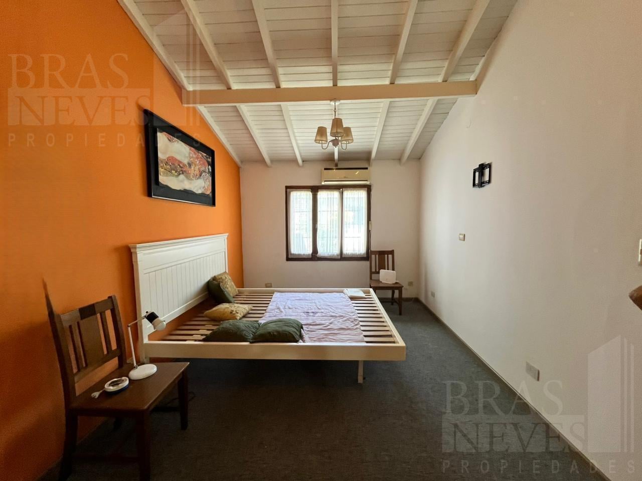 Foto de 2 UNIDADES de 3 amb. Sobre lote de 10x41 / suite / gran jardín, imagen 2