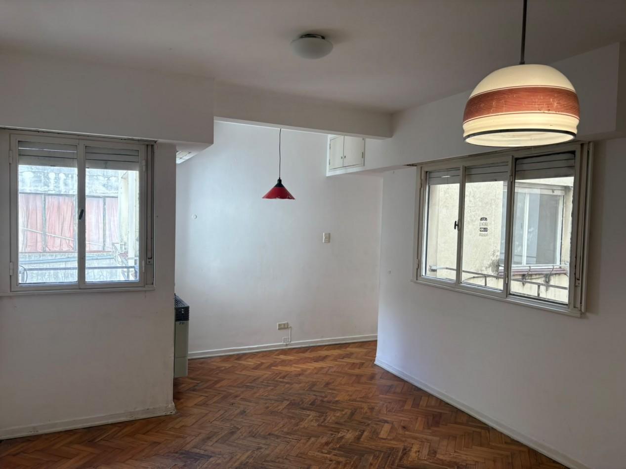 Foto de Departamento de 2 ambientes y medio 8vo Piso al contrafrente, imagen 1