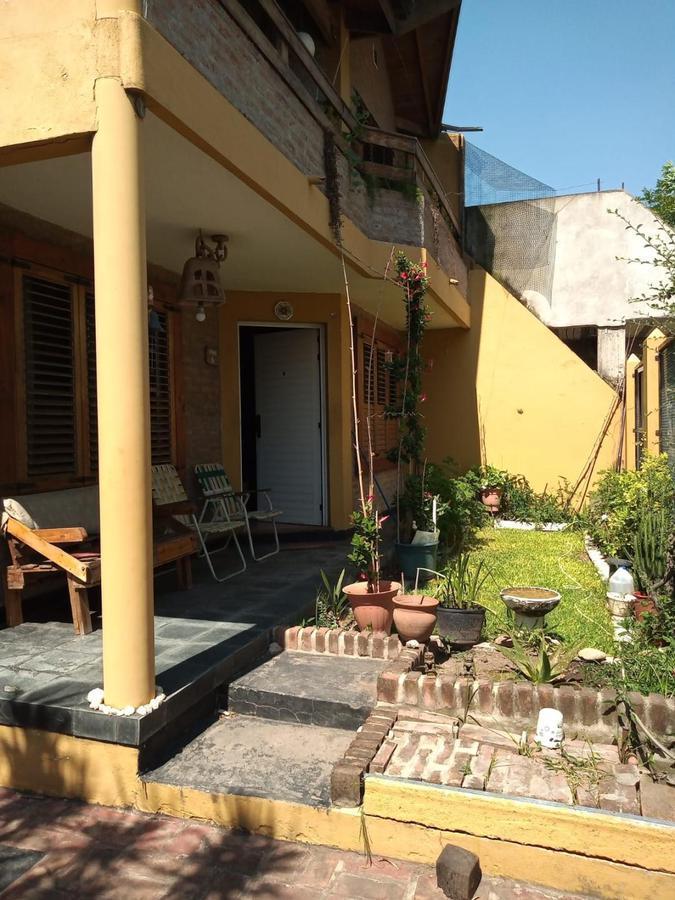 Casa en venta Echeverria al 1900 Wilde