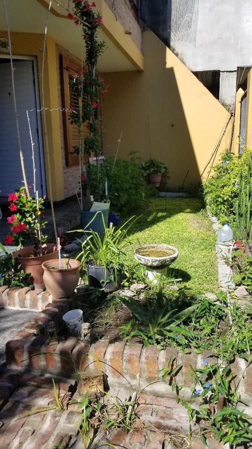 Foto de Casa en venta Echeverria al 1900 Wilde, imagen 2
