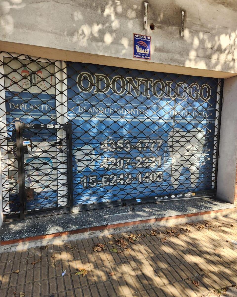LOCAL EN VENTA AVENIDA MITRE 5300 VILLA DOMINICO