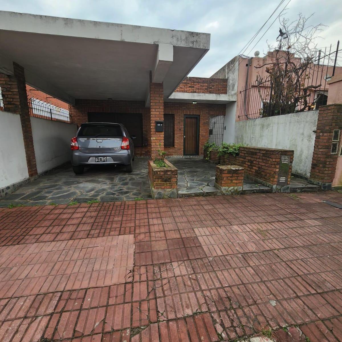 CASA EN VENTA SAN LORENZO 175 VILLA DOMINICO