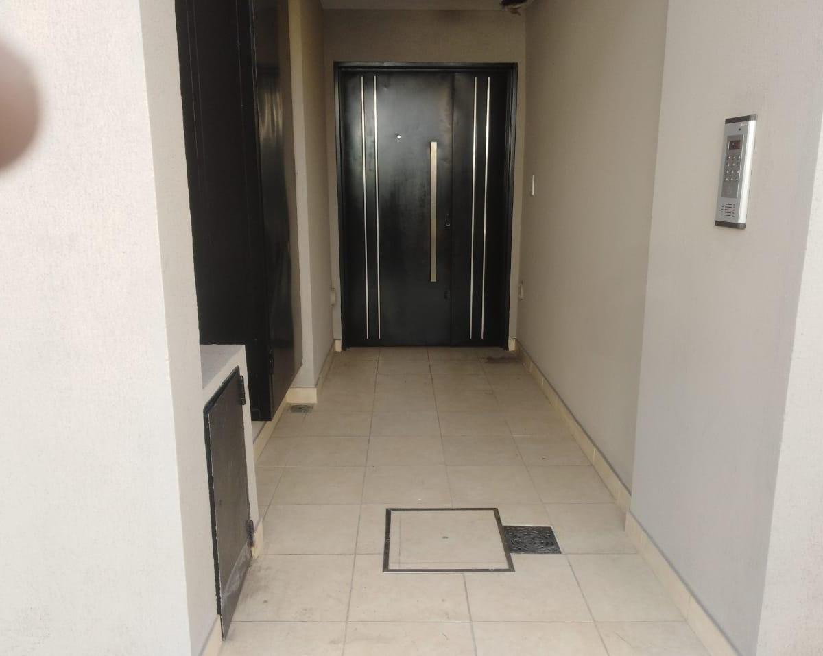 Foto de DEPTO EN VENTA AVENIDA BELGRANO 5300 VILLA DOMINICO, imagen 2