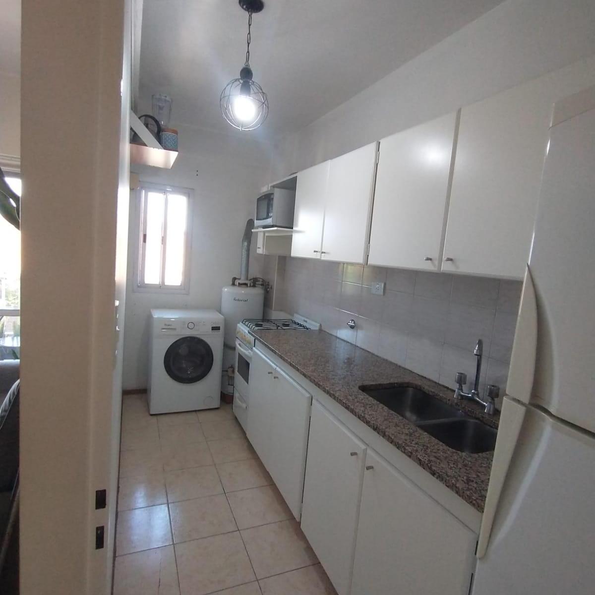 Foto de DEPTO EN VENTA MORENO 5300 WILDE 2 AMBIENTES CON BALCON, imagen 3