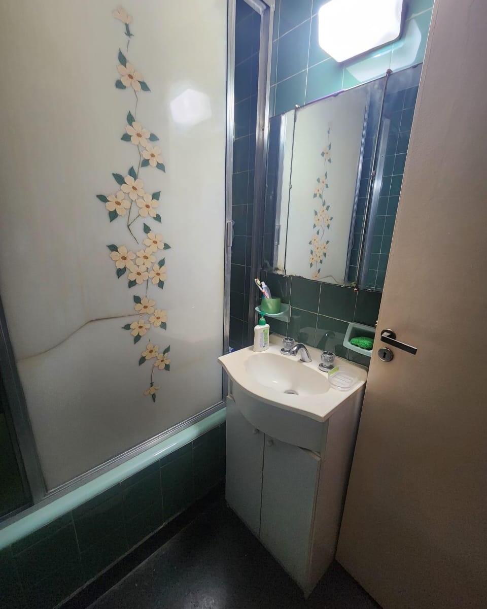 DEPTO EN VENTA EN TORRES DE PREFECTURA 4 AMBIENTES WILDE