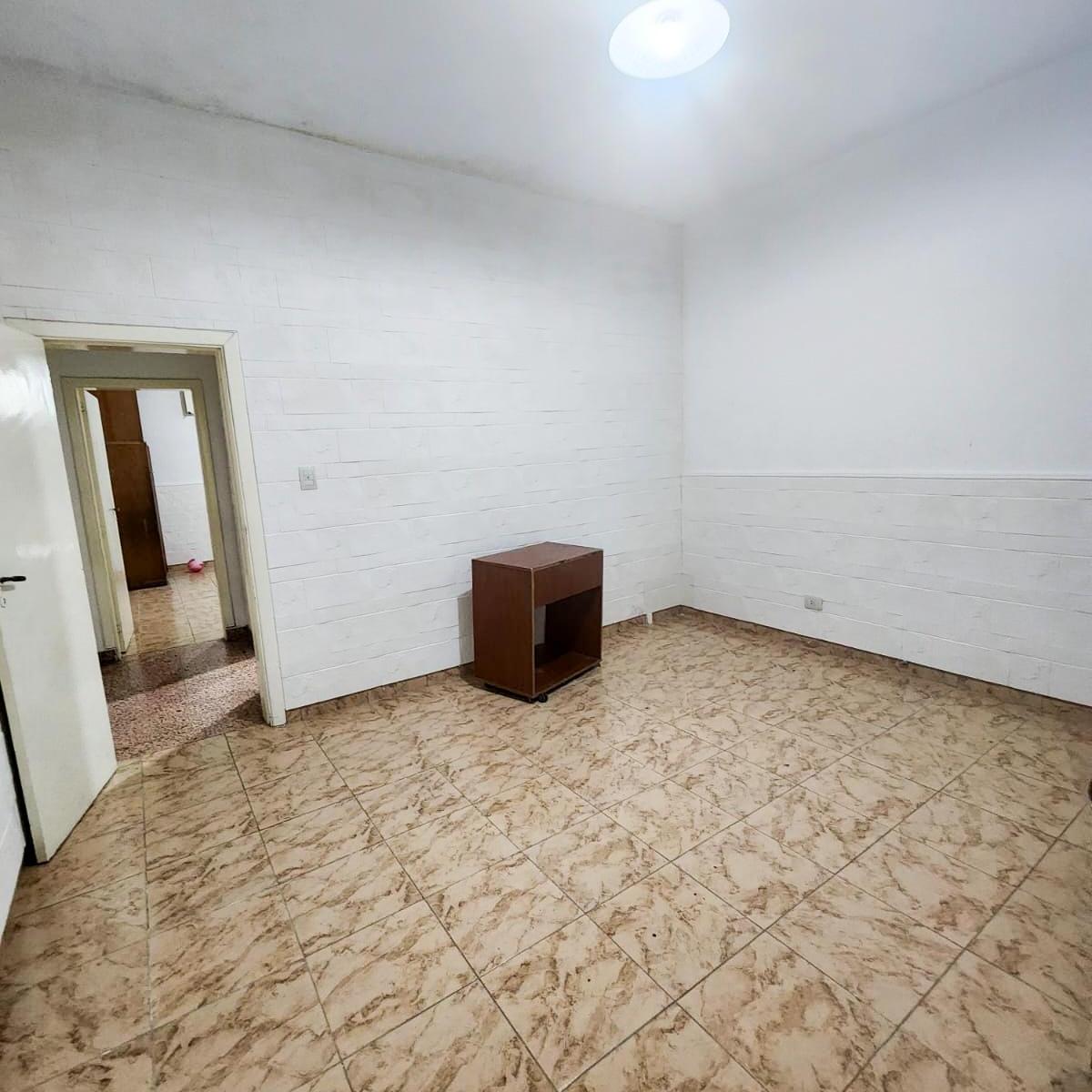 CASA EN VENTA MARTINTO AL 2000 WILDE