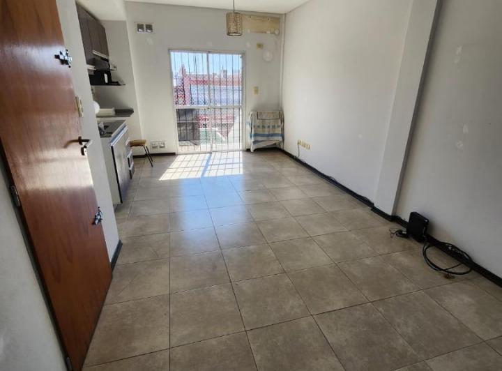 DEPARTAMENTO EN ALQUILER CENTENARIO URUGUAYO 130 V.DOMINICO 5